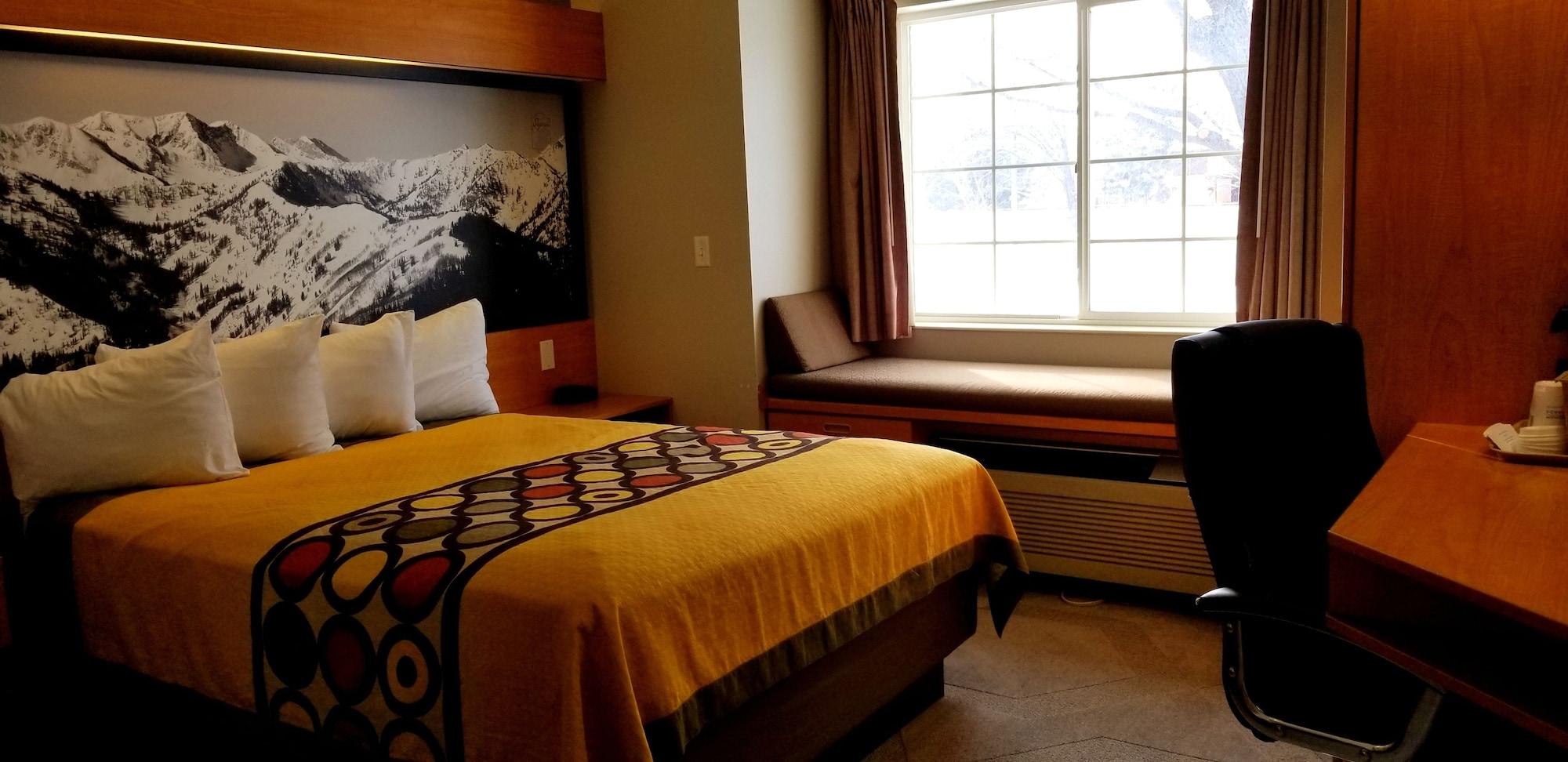 Super 8 By Wyndham Pride Midvale/Midvalley/Salt Lake City Dış mekan fotoğraf